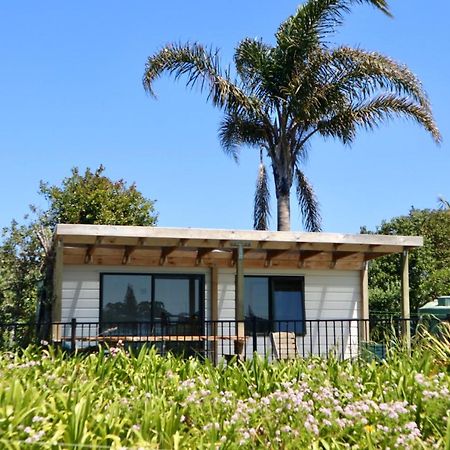 Mount And Surf View Cabin Pataua Exterior foto